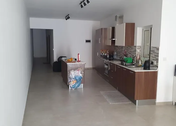 Gazde/Camere de închiriat Flight Kirkop