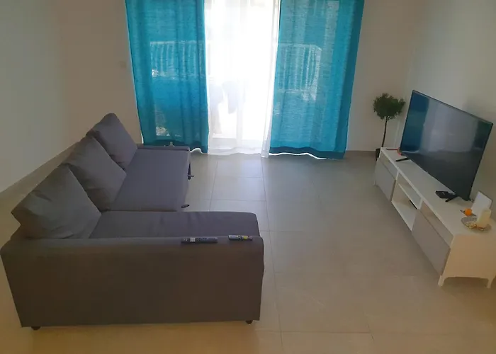 Flight Gazde/Camere de închiriat Kirkop